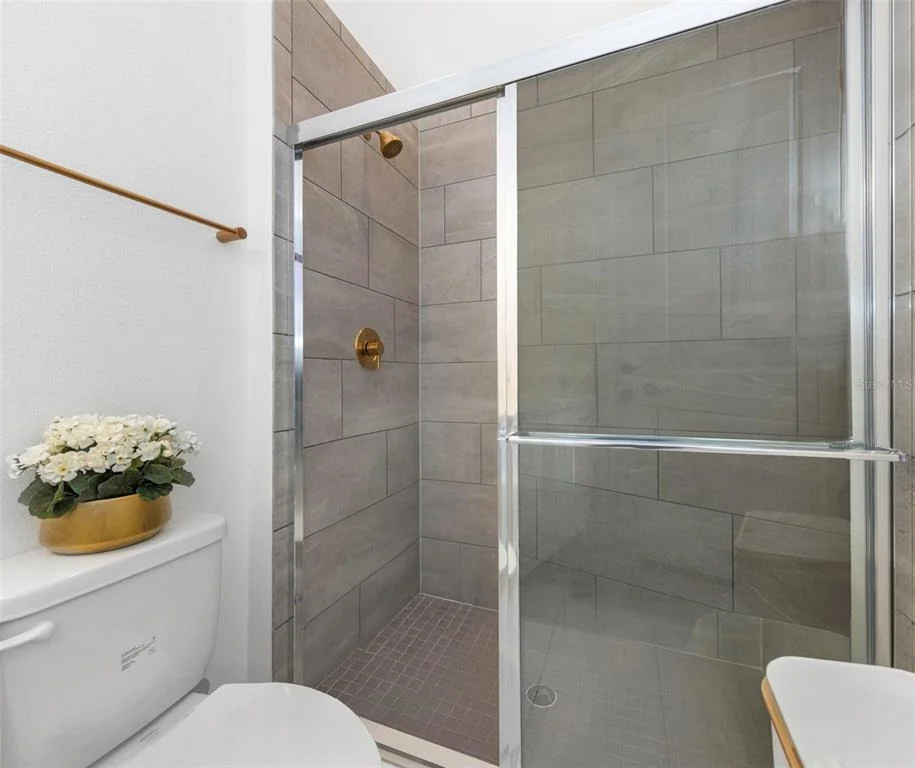 Photo of 1016 SIGNET DRIVE