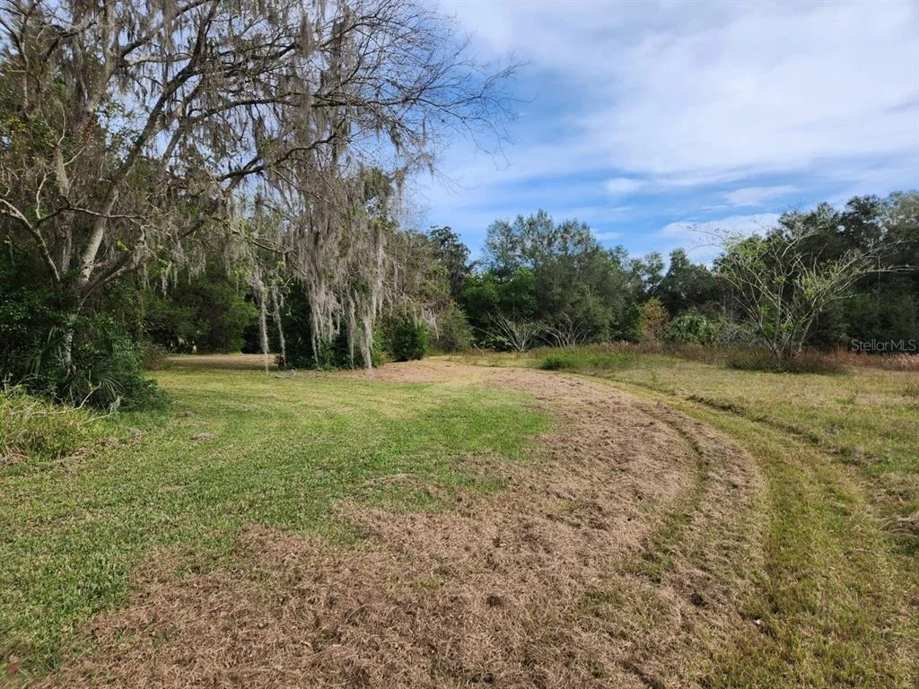 Photo of 3231 NE HWY 41