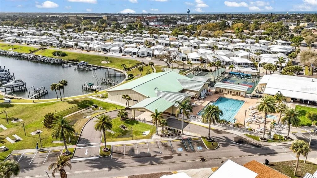 Photo of 634 LEISURE