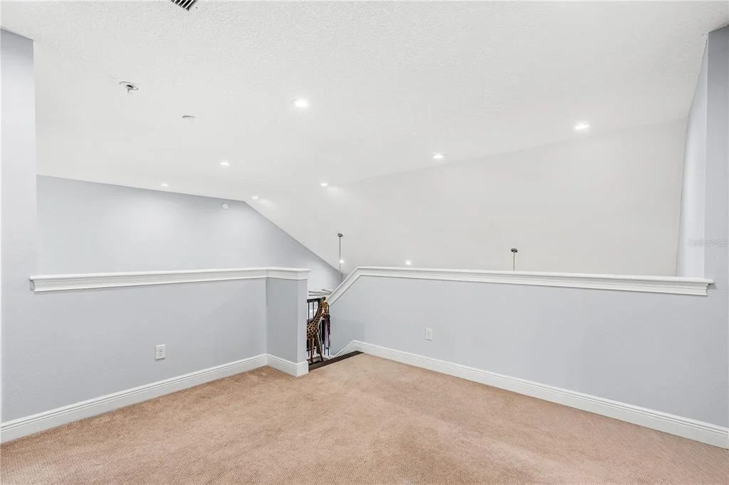 Photo of 1840 BRYAN AVENUE