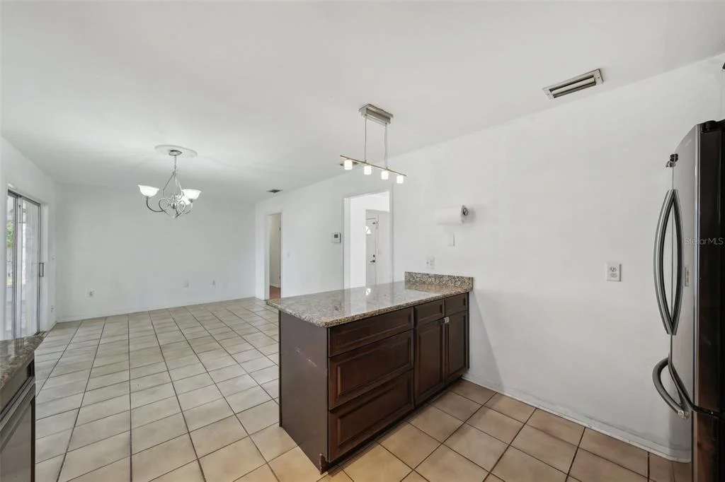 Photo of 503 HOLT CIRCLE