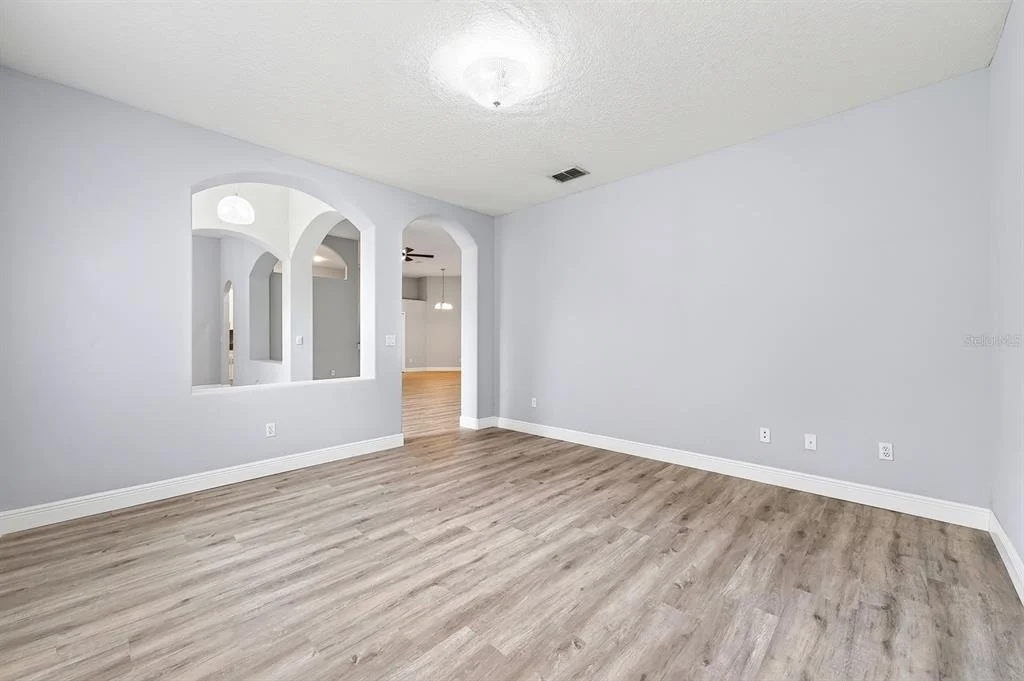 Photo of 4946 LAZY OAKS WAY