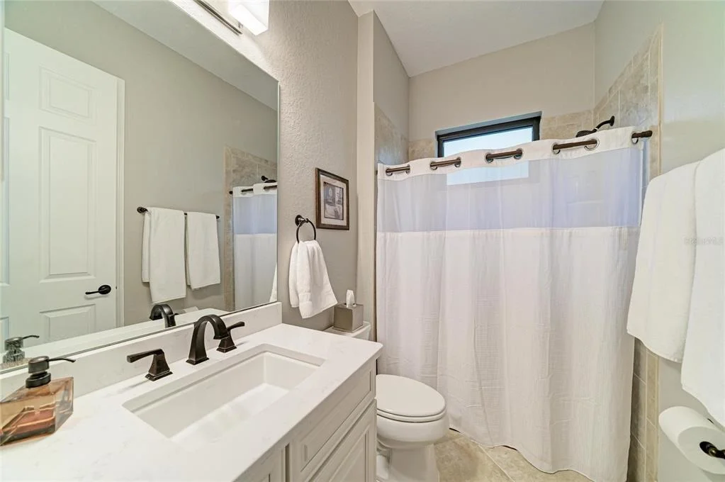 Photo of 5660 CLOVERLEAF RUN