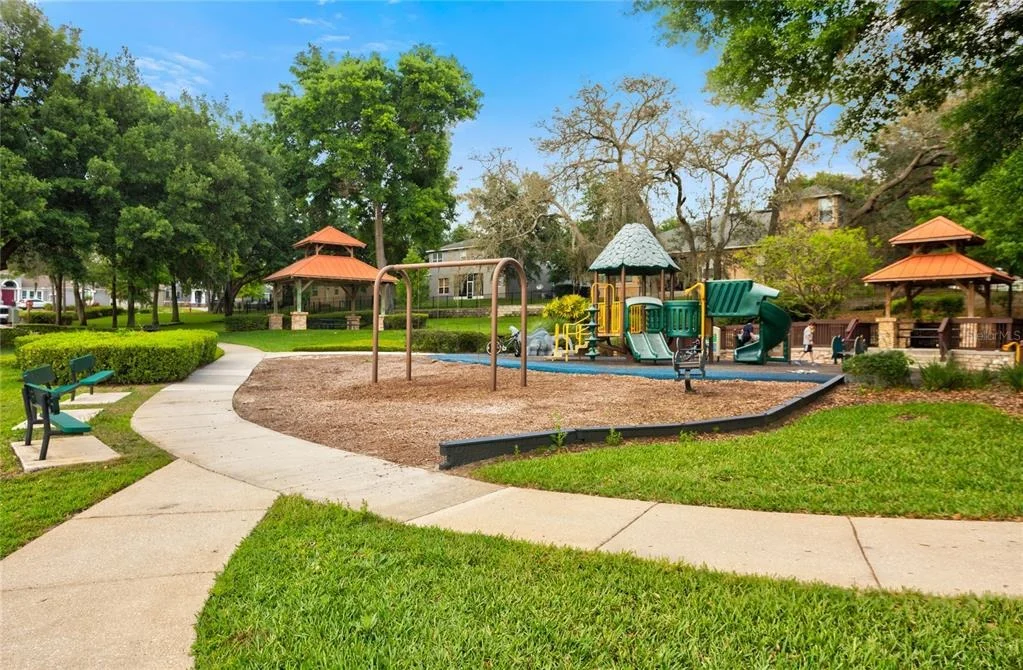 Photo of 2947 CEDAR CREST DRIVE