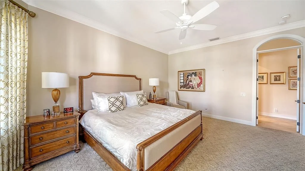 Photo of 1005 BOGEY LANE