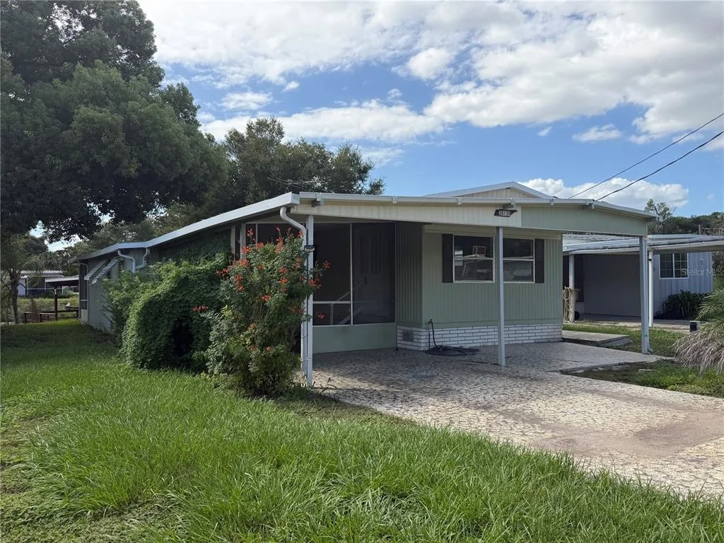Photo of 26139 ROSE LANE
