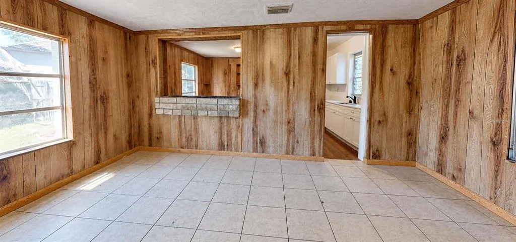 Photo of 415 MODEL STREET