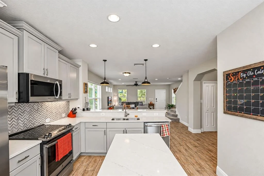 Photo of 3820 SHIMMERING OAKS DRIVE