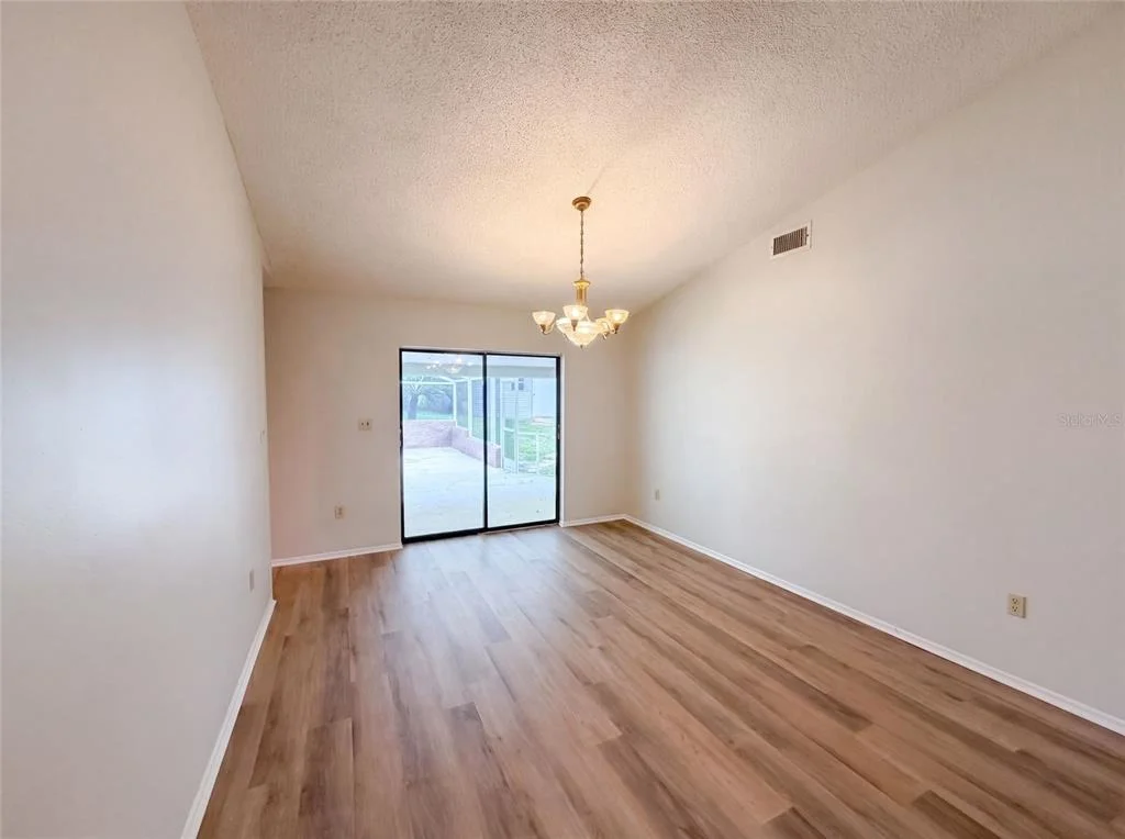 Photo of 466 LELAND DRIVE