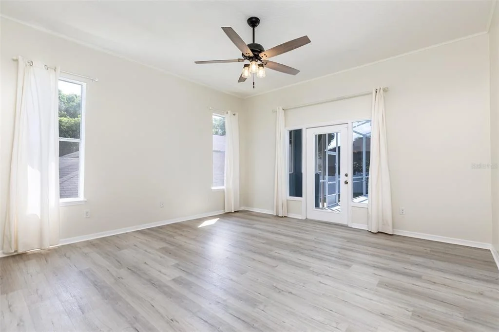 Photo of 1153 OAK TREE CIRCLE