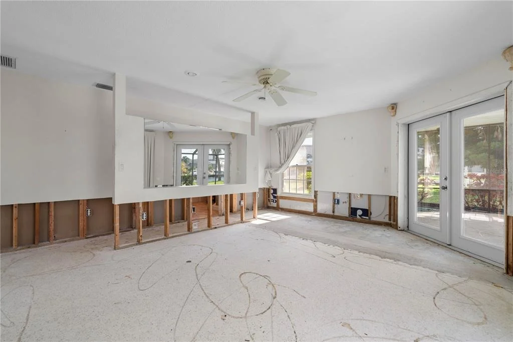 Photo of 2194 BAYOU ROAD