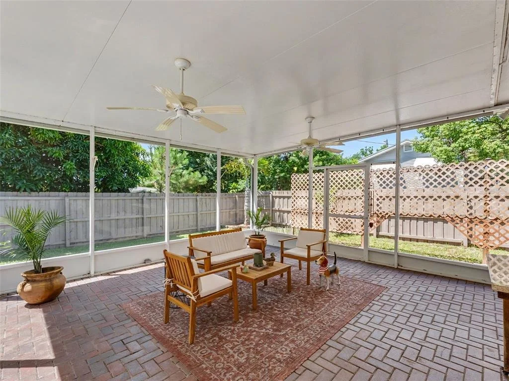 Photo of 1575 JASMINE WAY