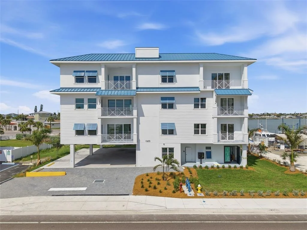 Photo of Unit 302 at 13655 GULF BOULEVARD