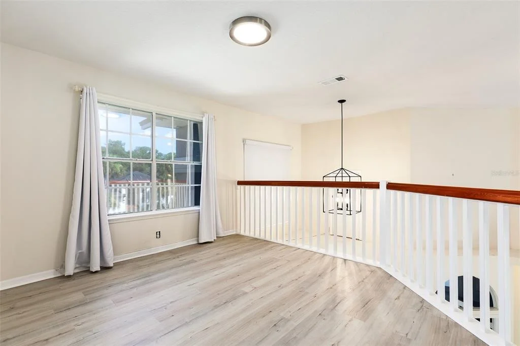 Photo of 1153 OAK TREE CIRCLE