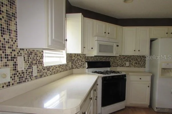 Photo of 1142 MEADOWBEND DRIVE