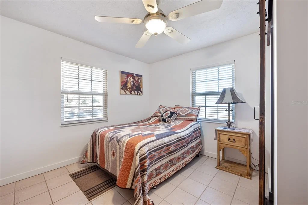 Photo of 17885 NE 2ND PLACE