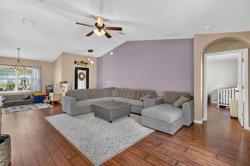 Photo of 19 RED OAK PLACE