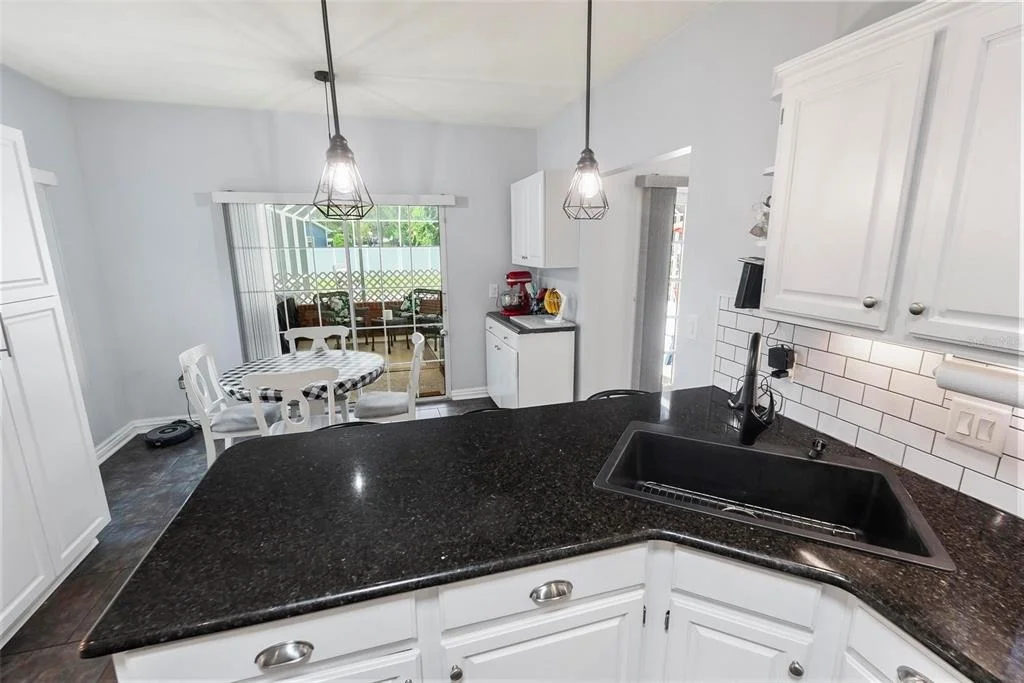 Photo of 27 WINDING CREEK WAY