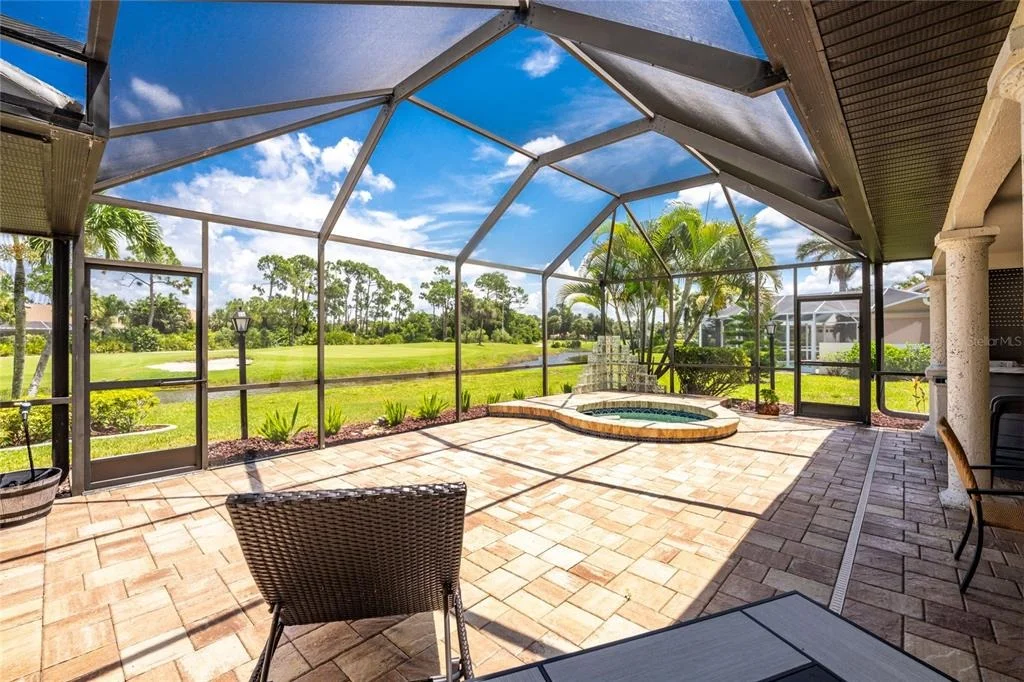 Photo of 6011 KEY LARGO CIRCLE