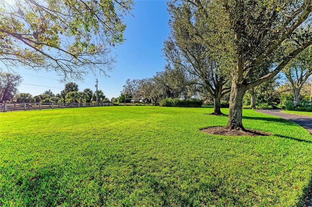 Photo of 39321 WASHINGTON LOOP ROAD