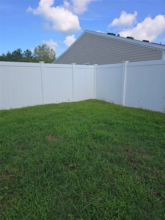 Photo of 586 INDEPENDENCE DRIVE