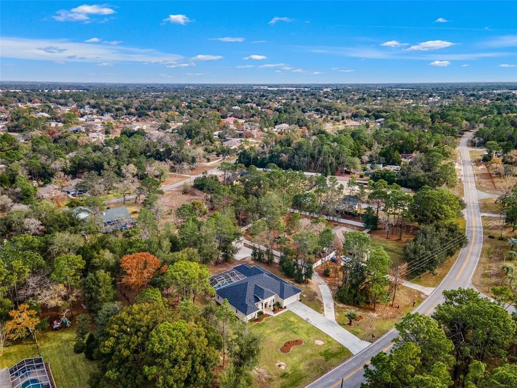 Photo of 14071 LINDEN DRIVE