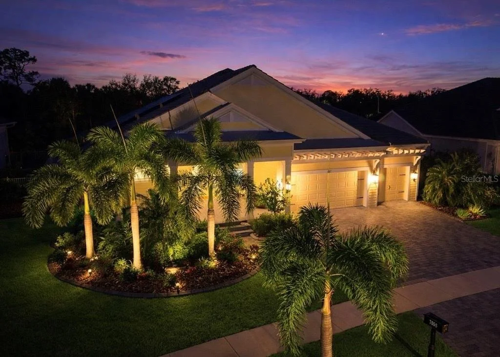 Photo of 708 MANNS HARBOR DRIVE