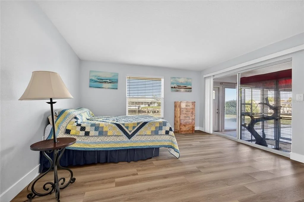 Photo of 523 VIA CINTIA