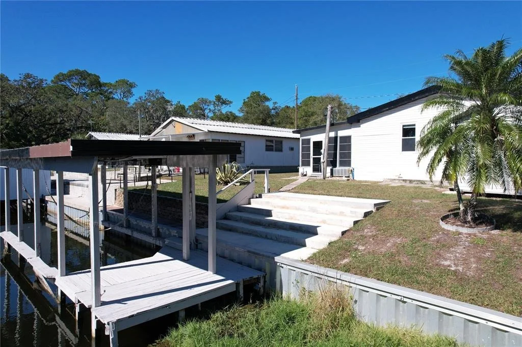 Photo of 13426 PALM DRIVE