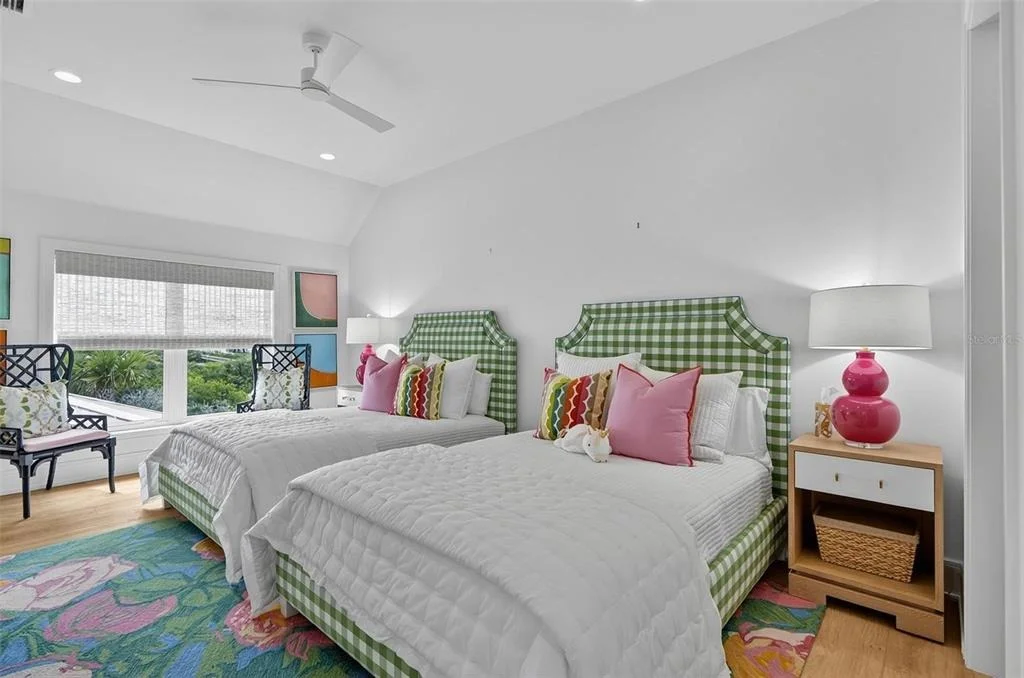 Photo of 8065 A1A S