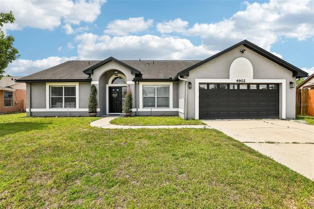 Photo of 4902 REGINALD ROAD