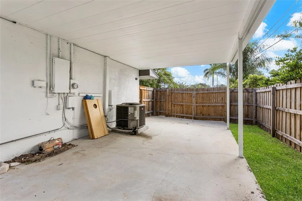 Photo of 412 DEVILLE DRIVE E