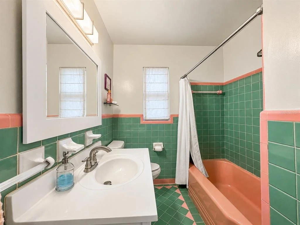 Photo of 1725 SAN MATEO DRIVE