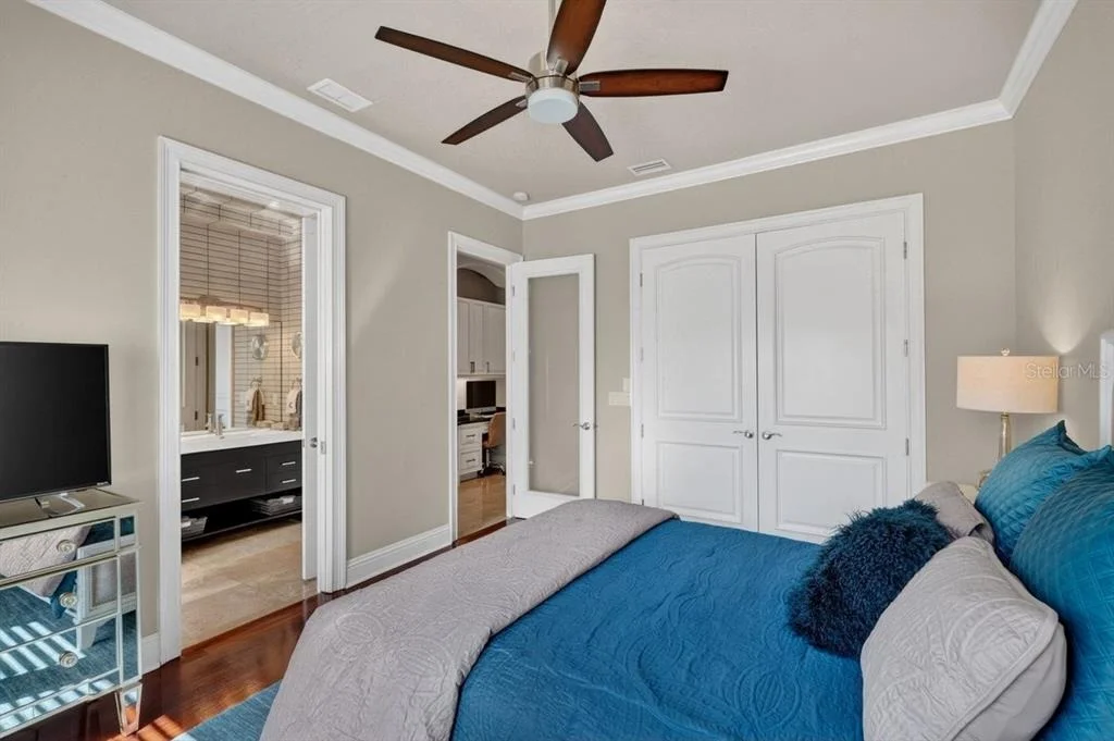 Photo of 1117 OXBRIDGE LANE