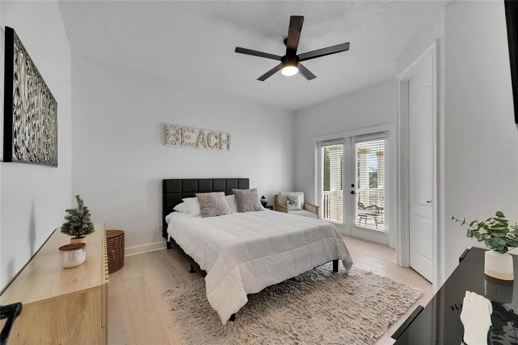 Photo of 6512 SIMONE SHORES CIRCLE