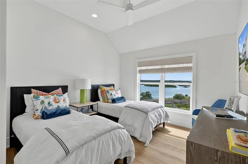 Photo of 8065 A1A S