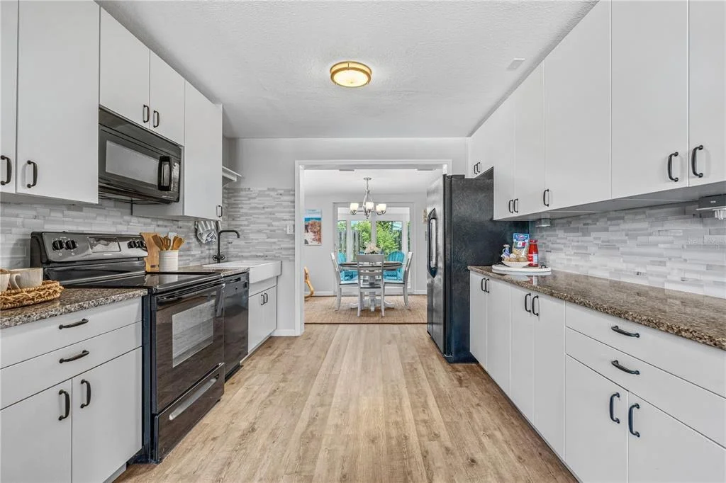 Photo of 28 BEECHWOOD DRIVE
