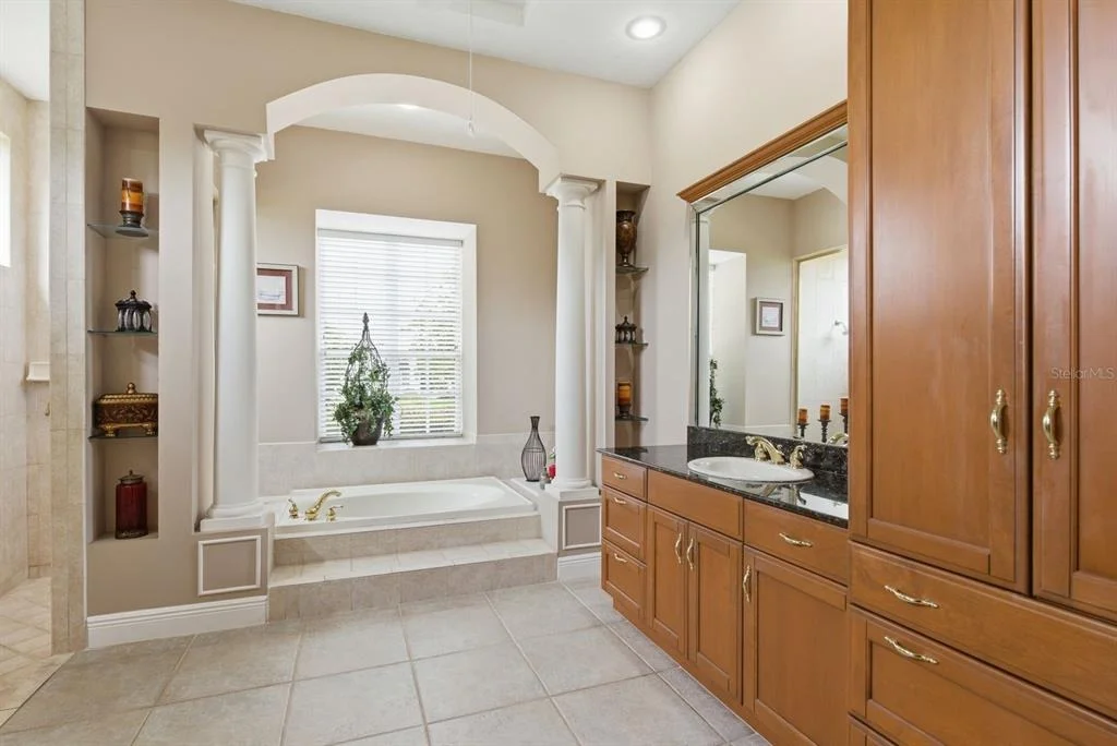 Photo of 5442 MILLBROOK WAY