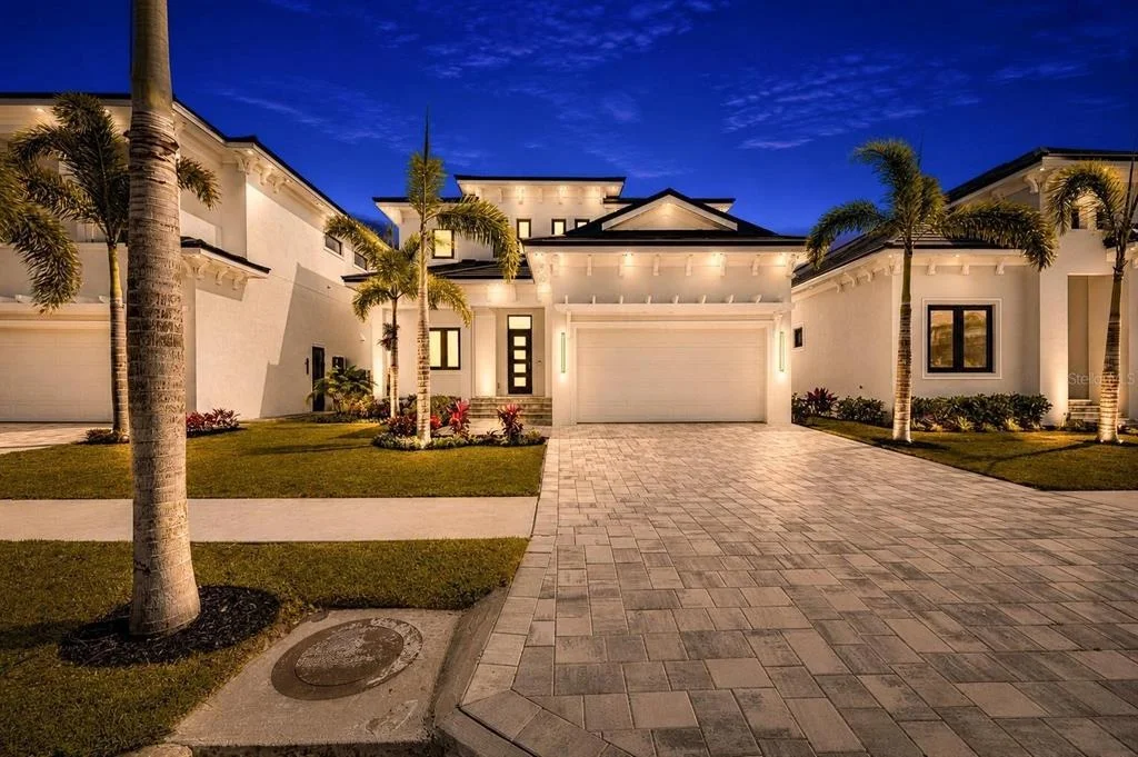 Photo of 6538 SIMONE SHORES CIRCLE