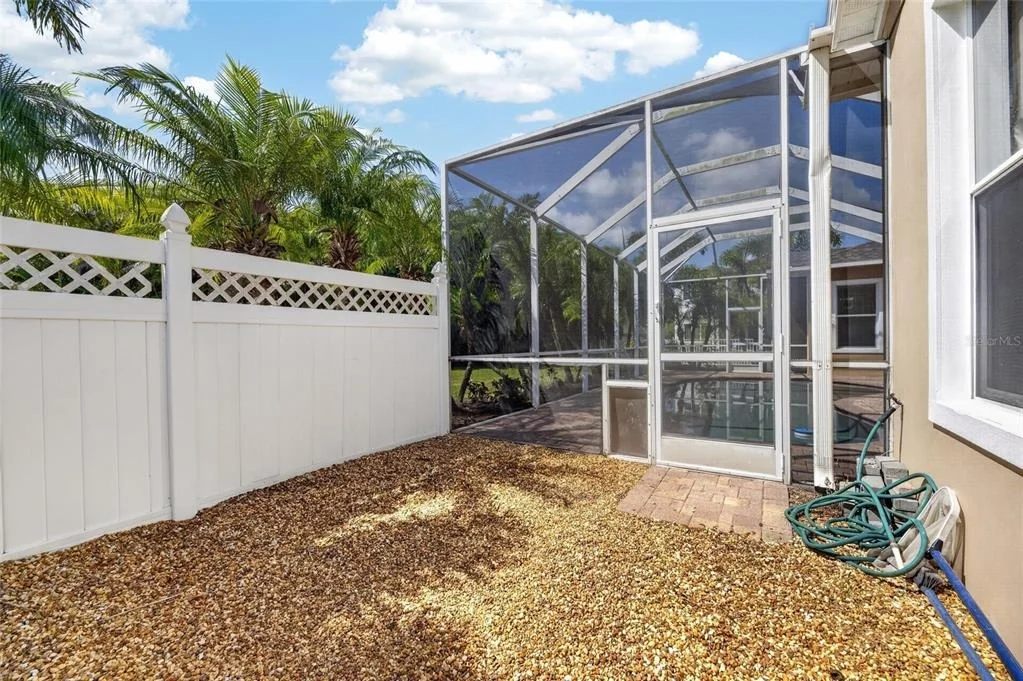Photo of 824 ISLEBAY DRIVE
