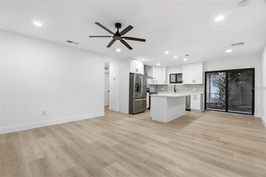 Photo of 595 PINE STREET