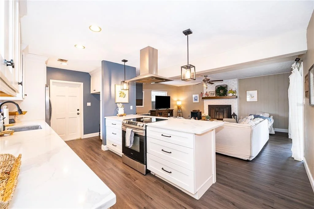 Photo of 2464 HUNTERFIELD ROAD