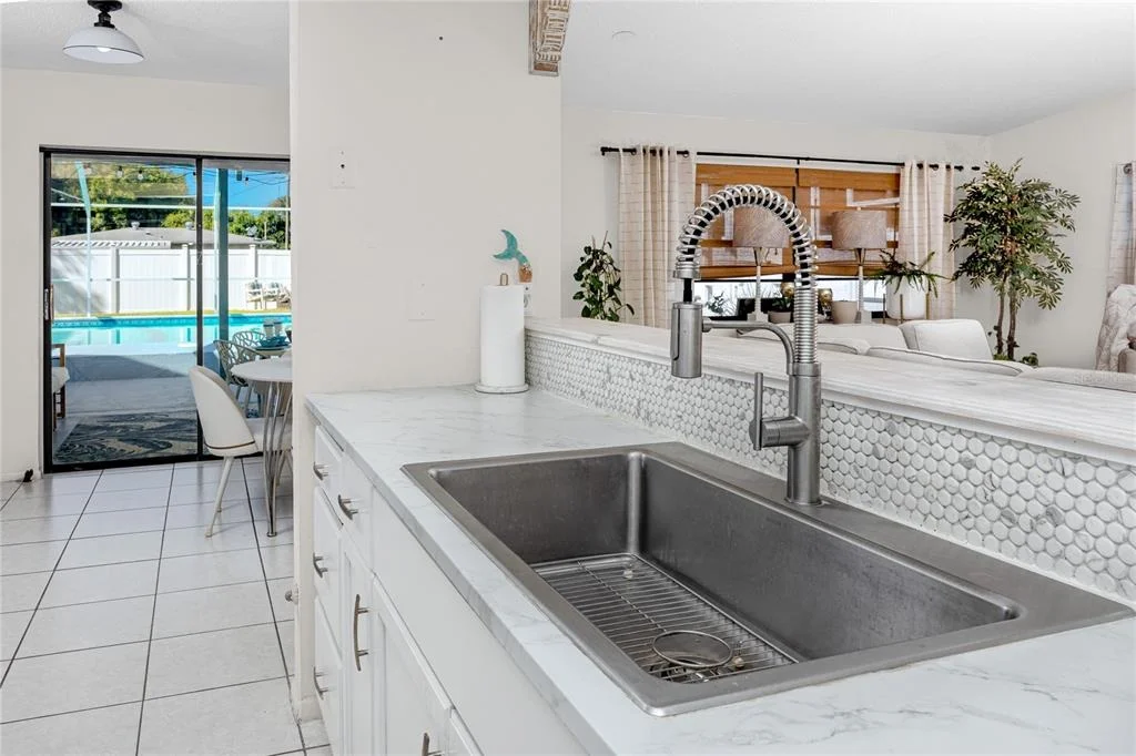 Photo of 14803 SUNSET DRIVE