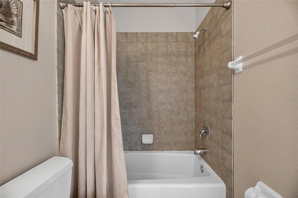 Photo of 715 ISLEBAY DRIVE