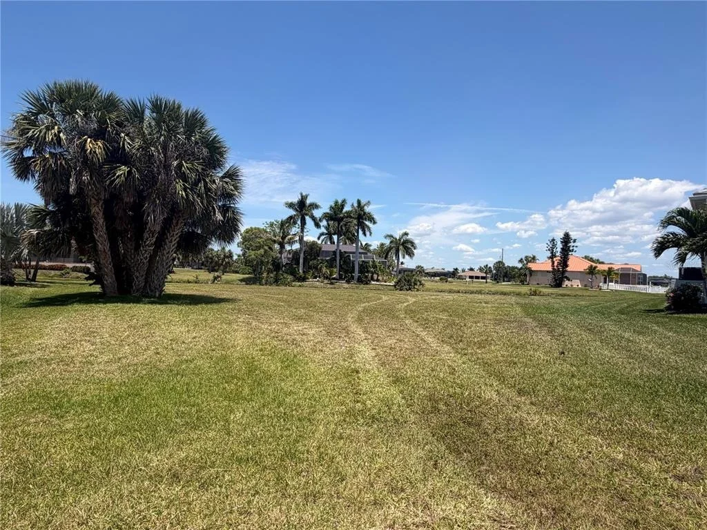 Photo of 16201 CAYMAN LANE