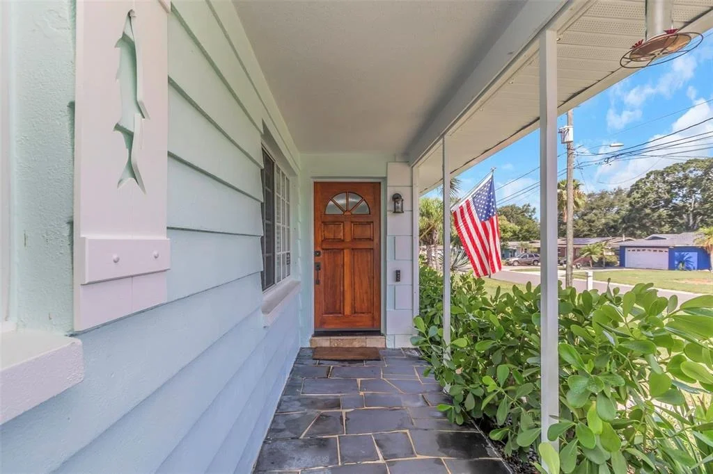 Photo of 1071 SUEMAR ROAD