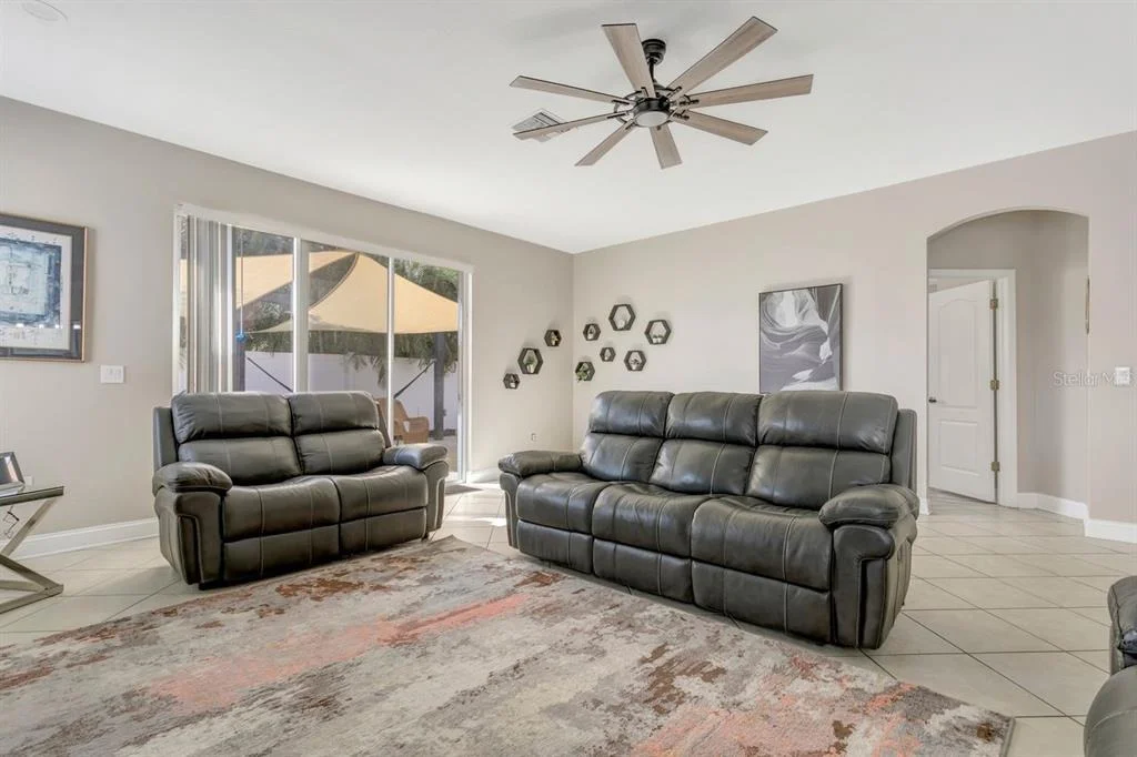 Photo of 501 STONE BRIAR DRIVE