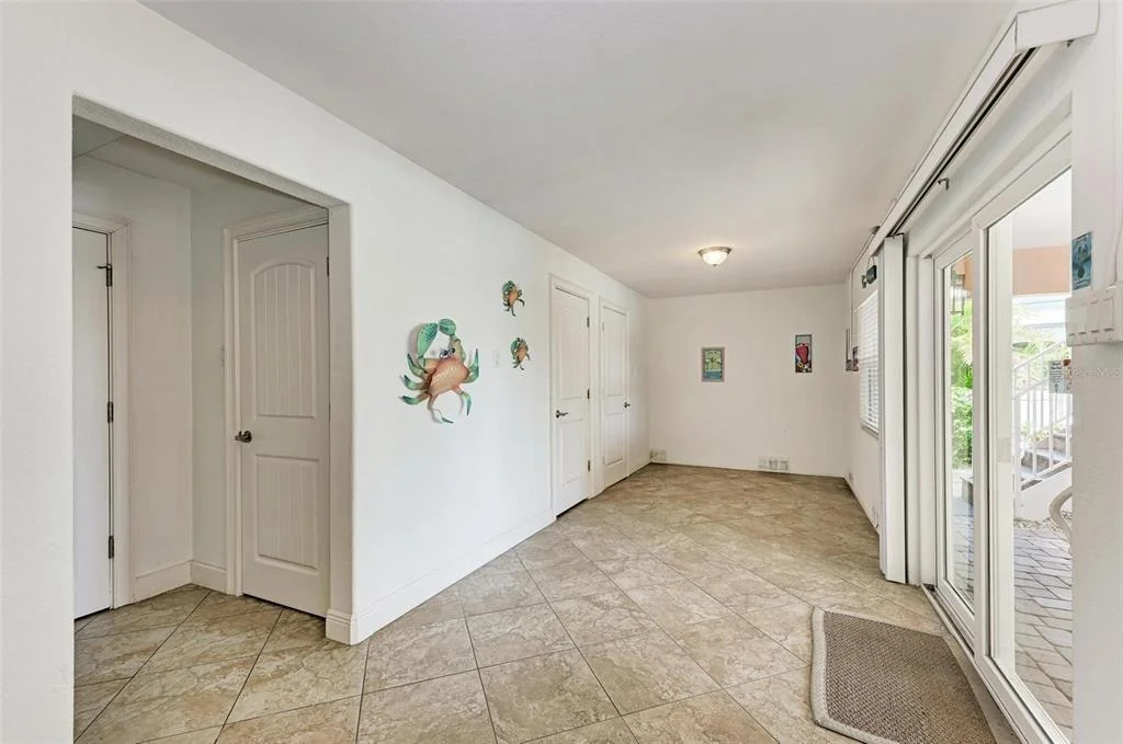 Photo of 203 N HARBOR DRIVE