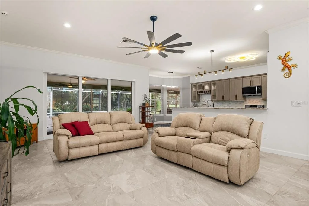 Photo of 5092 STRAFFORD OAKS DRIVE