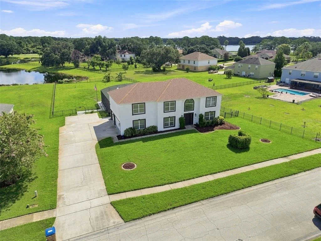Photo of 6113 WATERFIELD WAY